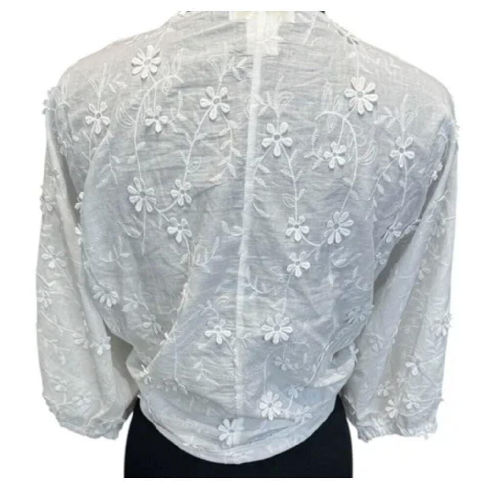 House of Harlow 1960 White Daisy‎ Cotton Tie-Front Shrug Cover-Up One Size